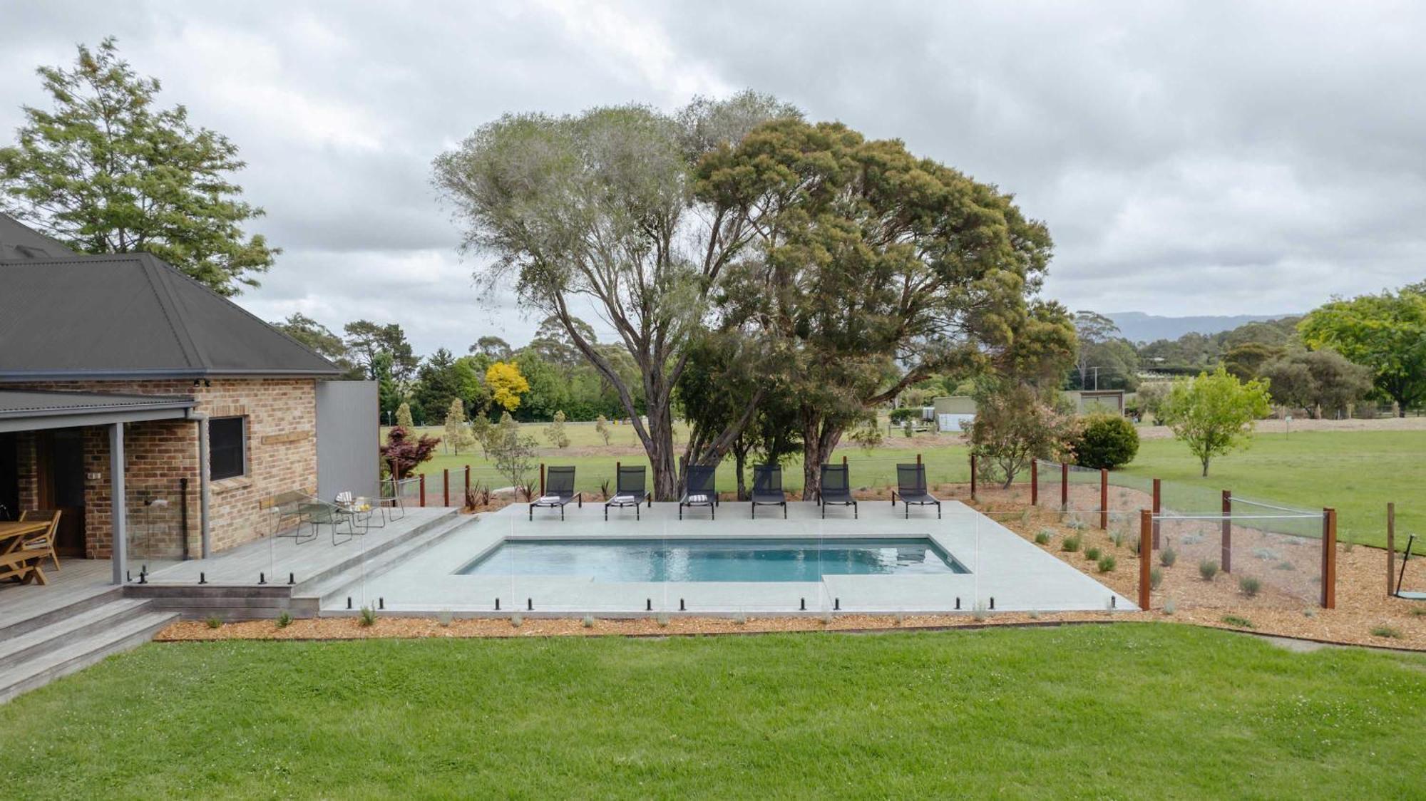 Moraea Farm, Berry - By Linnaeus Collection Exterior photo